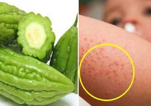 tắm nước ép mướp đắng cho trẻ em