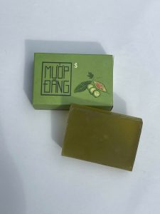 xà phòng tắm trị mụn lưng